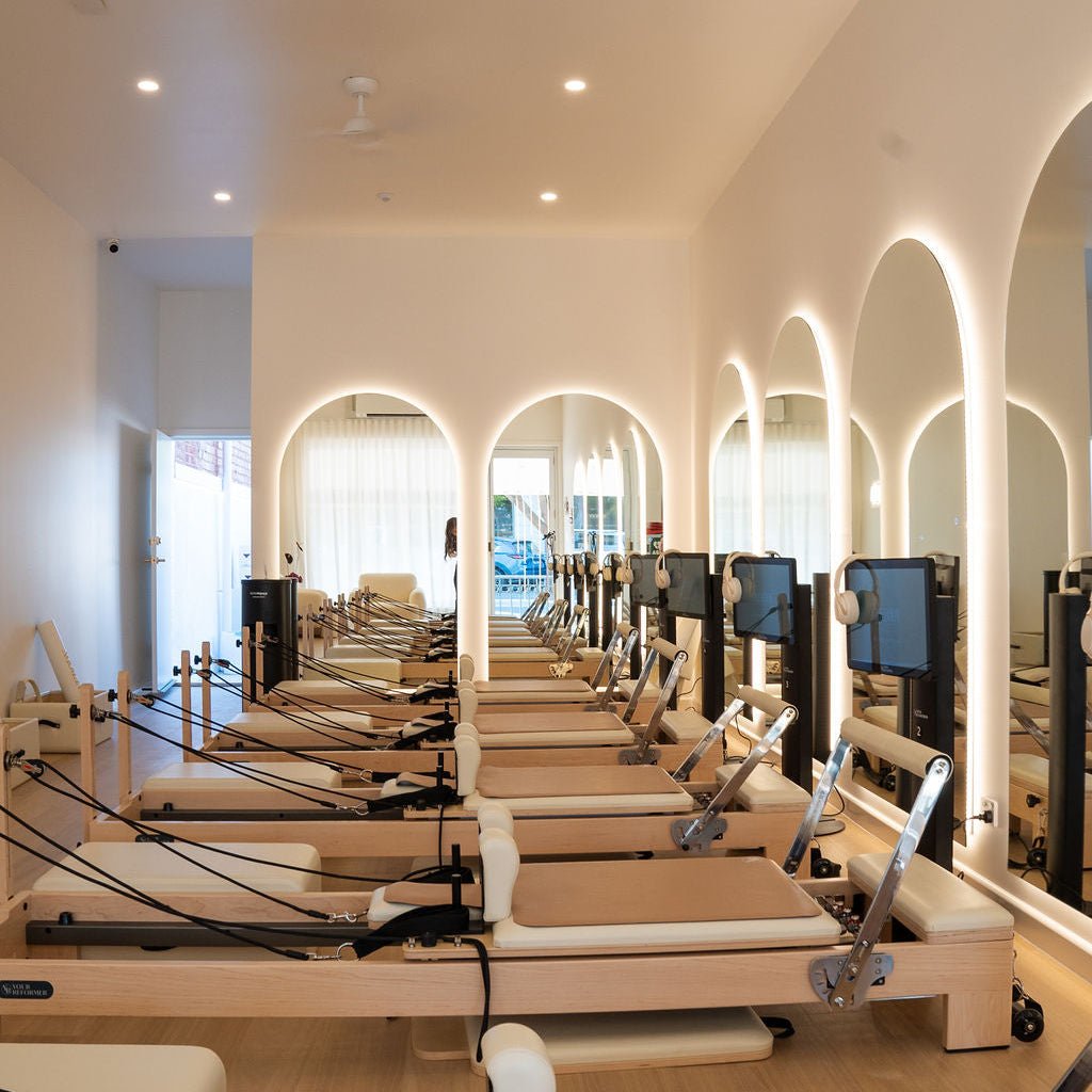 Arlo | LED Arch Mirror - Mirrors by Reflect