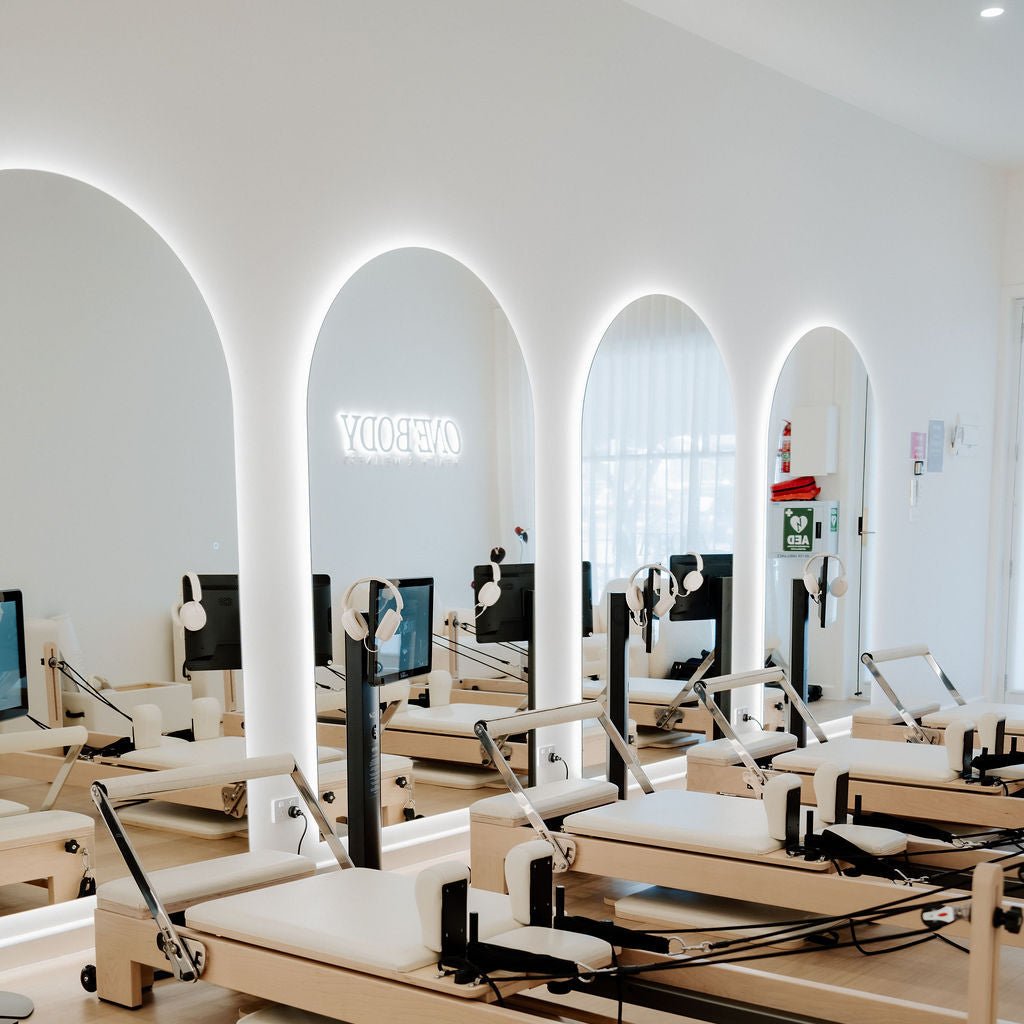 Arlo Mini | LED Arch Mirror - Mirrors by Reflect