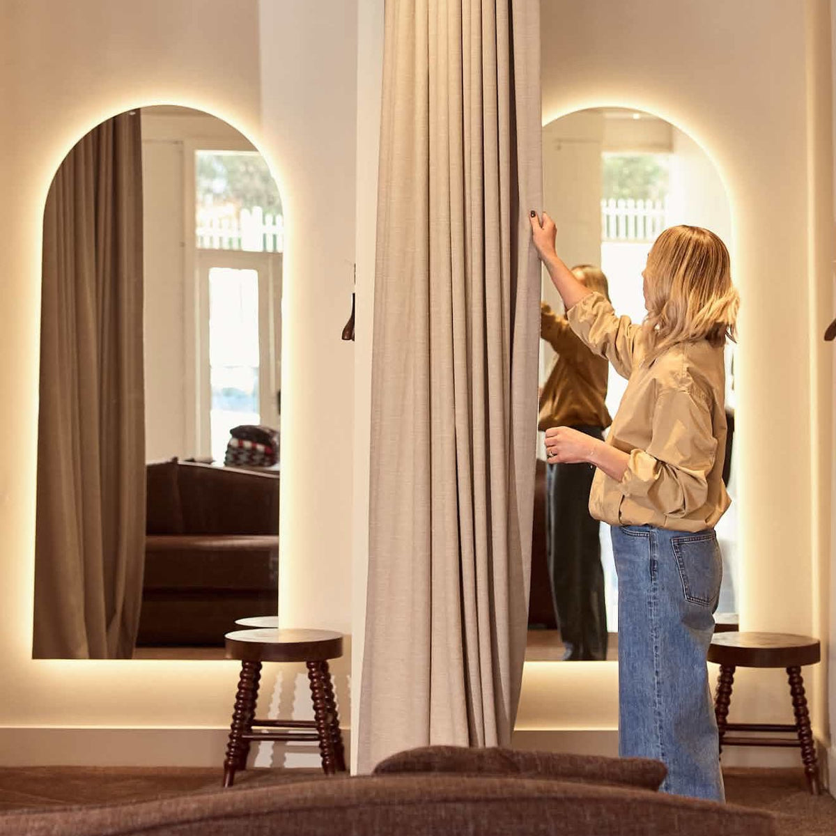 Arlo Mini | LED Arch Mirror - Mirrors by Reflect